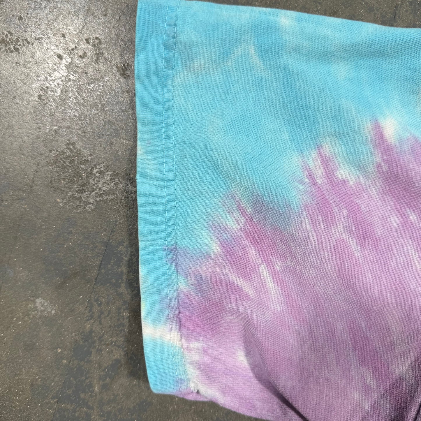 2000s Grateful Dead Bear Spiral Tie Dye T Shirt (M)