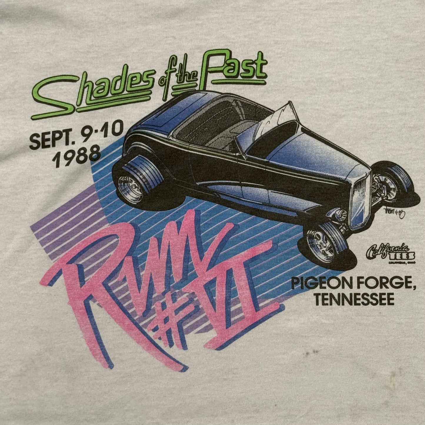 Vintage 1988 Shades of the Past Run #VI Pigeon Forge TN Raglan T-Shirt (XL)