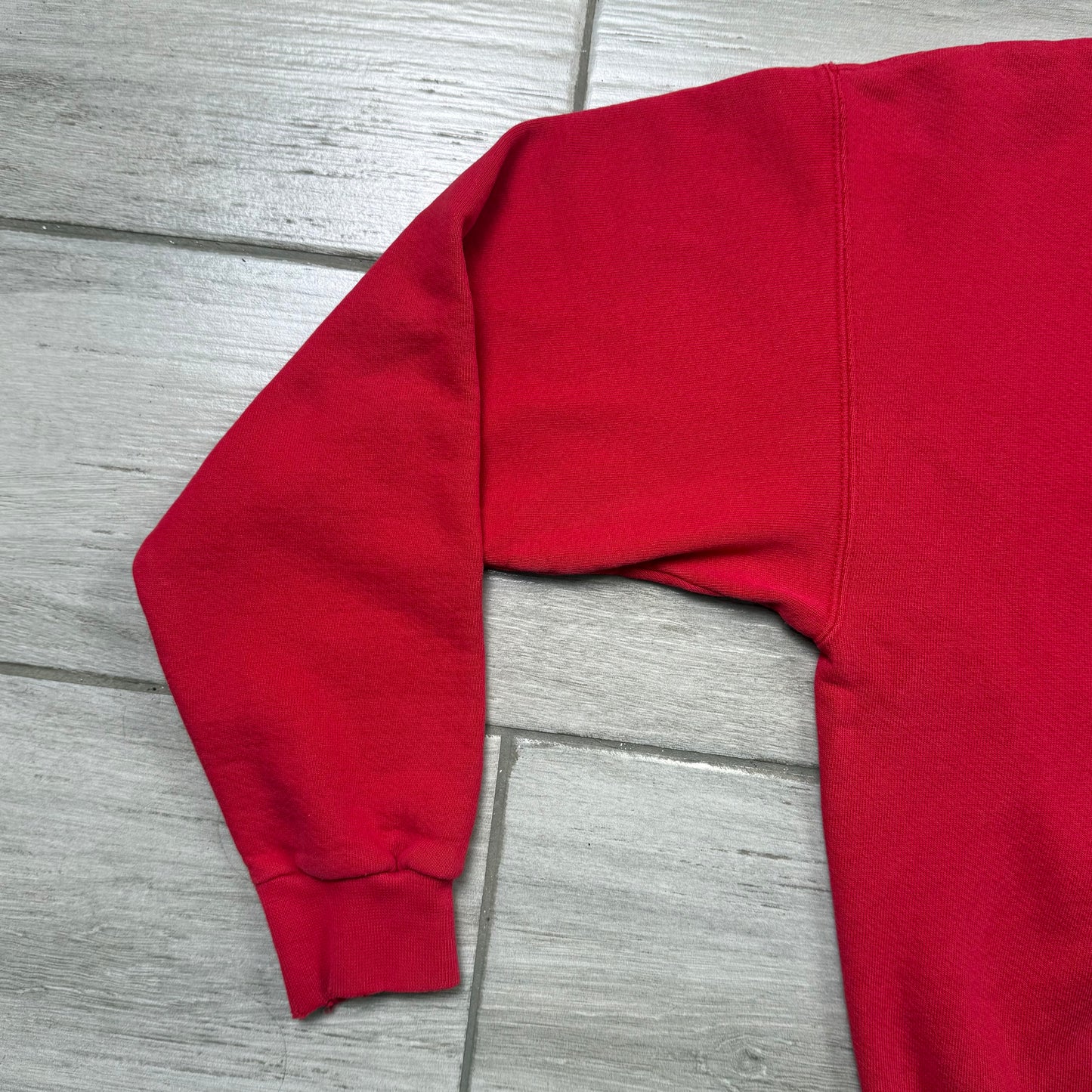 Vintage 90s Kansas City Chiefs Red Embroidered Spellout Crewneck Sweatshirt (M)