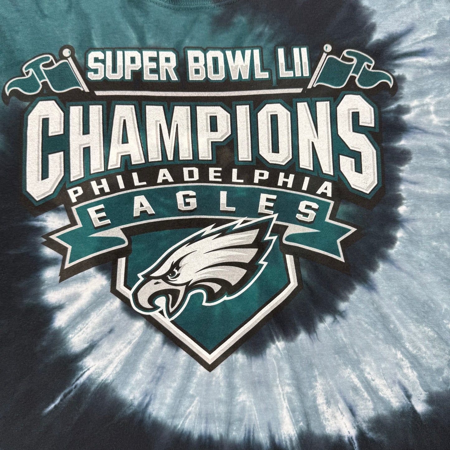 Philadelphia Eagles Super Bowl LII Champions Tee (L)